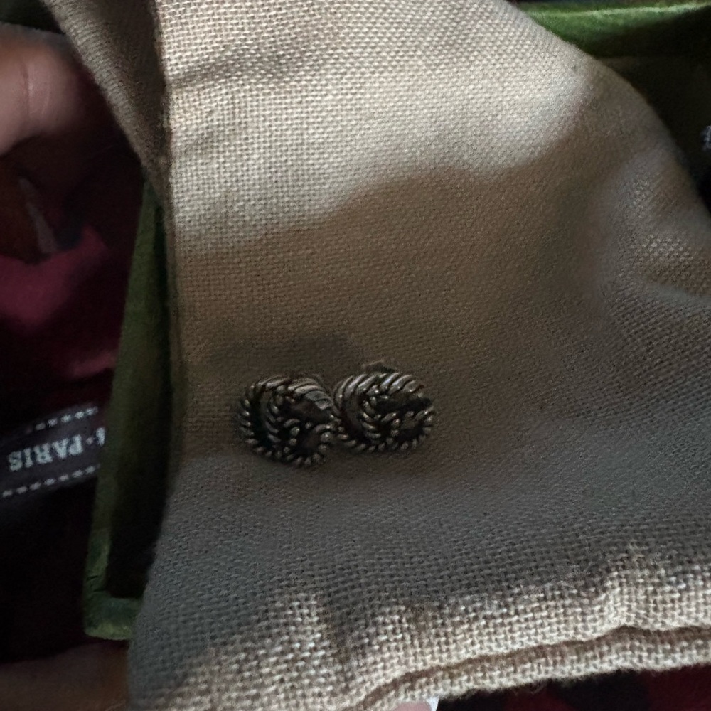 Gucci Silver and Black Twisted Rope Earrings - Picture 2 of 4